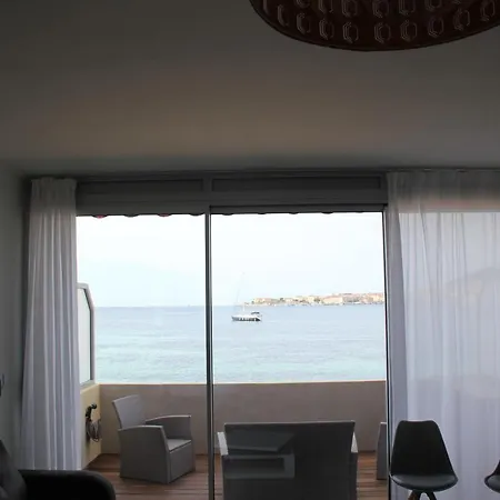 Lägenhet Pieds Dans L'eau *