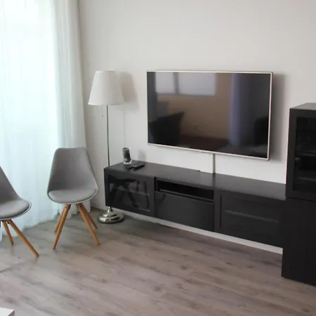 Pieds Dans L'eau Ajaccio (Corsica)