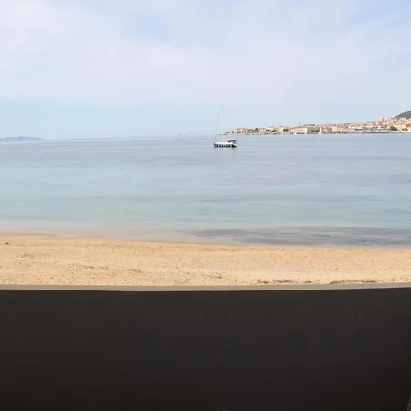 Pieds Dans L'eau Lägenhet