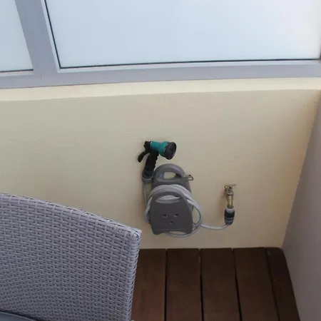 Pieds Dans L'eau Ajaccio (Corsica)