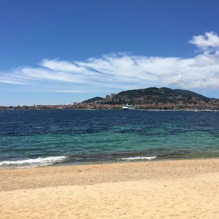 Appartement Pieds Dans L'eau Ajaccio (Corsica)