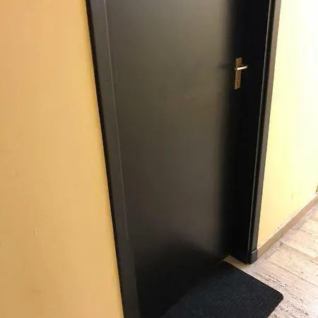 Pieds Dans L'eau Ajaccio (Corsica)