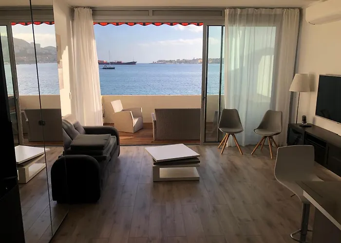 Pieds Dans L'eau Appartamento *