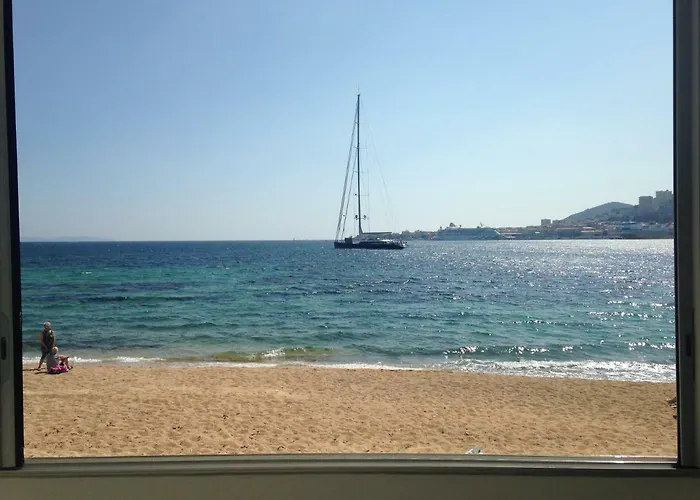 Pieds Dans L'eau * Ajaccio (Corsica)